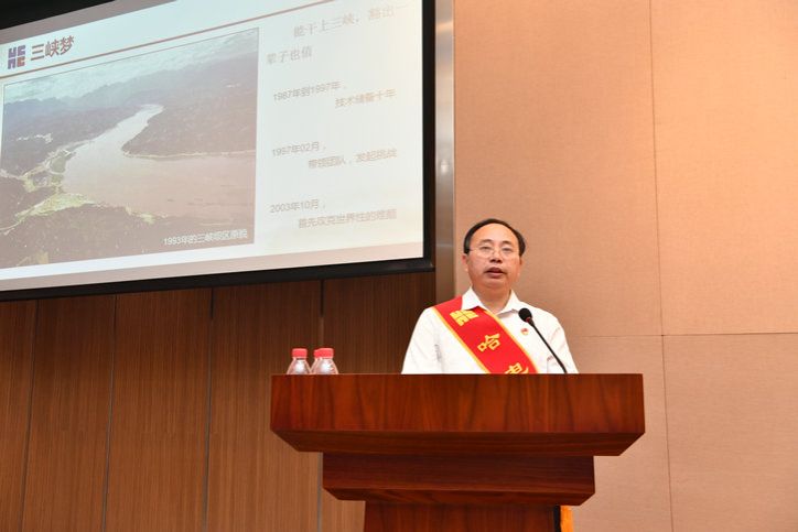 F600826D0D2B9441860742A977B_CDB41817_963B.jpg?e= 谈球吧官网-相信品牌力量