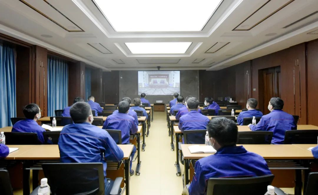 B36AB2B5EFB134B6AAE27DB4D32_16CECCE8_17124.jpg?e= 谈球吧官网-相信品牌力量