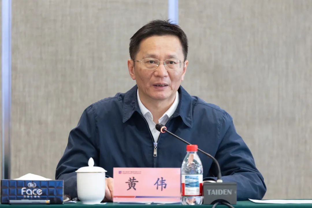 89573AAE4ABB68F43FBCE5541CD_DBF4176B_11706.jpg?e= 图片
