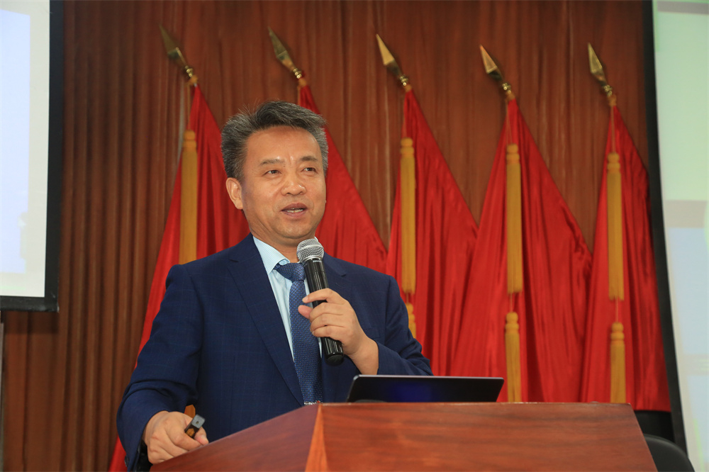 8129F66DF0CC1F0ACFC6D606B23_38FBAAE5_64CE2.jpg?e= 谈球吧官网-相信品牌力量